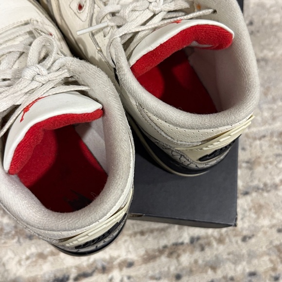 Jordan 3 Retro - Picture 7 of 10